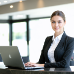 Slogans percutants pour secrétaires indépendantes : créez un message professionnel et mémorable